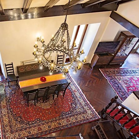 그라베도나 Elegant Historic Large House On Lake Como 아파트 외부 사진